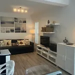Apartment La Isla A